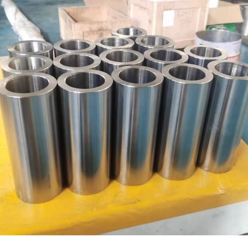 Propriétés thermoélastiques et C\'-Solvus Températures de superallioyes Ni-Base à simple cristalline (3)